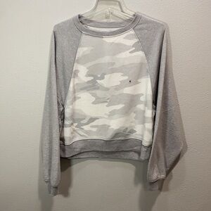 American Eagle sweatshirt crew‎ neck camo grey camouflage